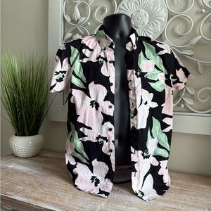 Hollister XS Men’s Epic Flex Stretch Floral Short Sleeve Button-Up Shirt